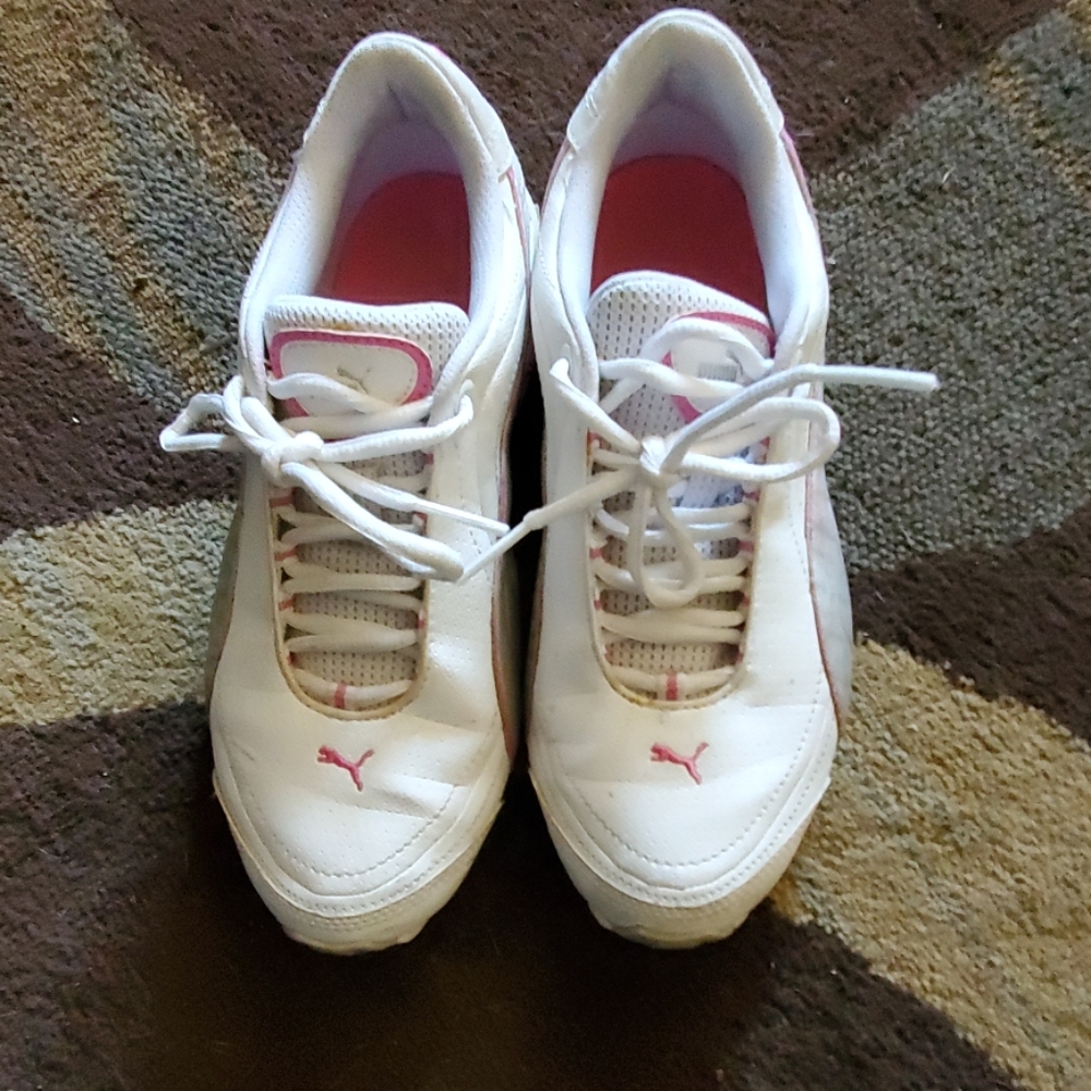 Puma shoes 8.5
